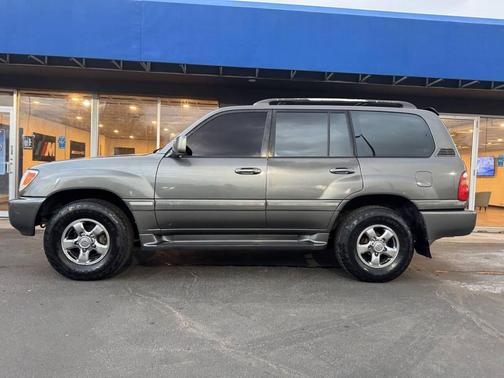 2001 Toyota Land Cruiser Base