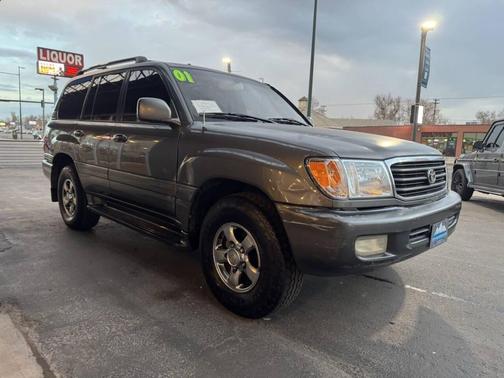 2001 Toyota Land Cruiser Base
