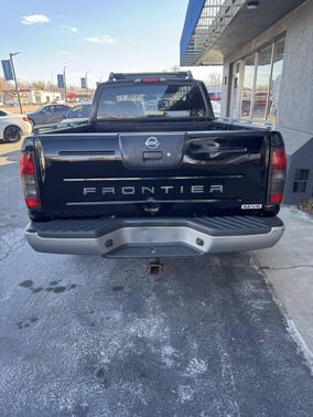 2002 Nissan Frontier XE Crew Cab