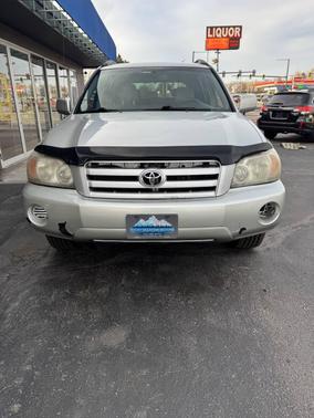 2004 Toyota Highlander Base
