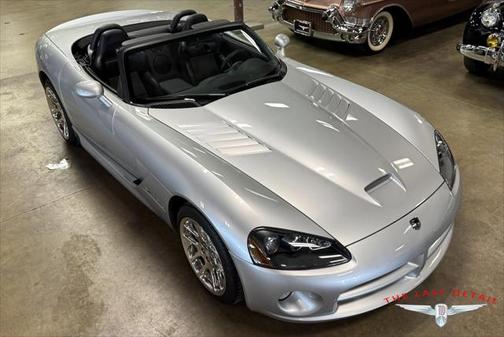 2003 Dodge Viper SRT10