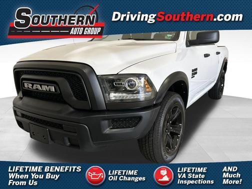 2024 RAM 1500 Classic Warlock Crew Cab 4x4 5'7' Box