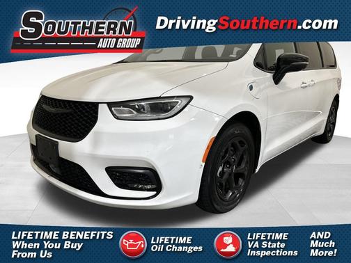 2024 Chrysler Pacifica Hybrid S Appearance Pkg