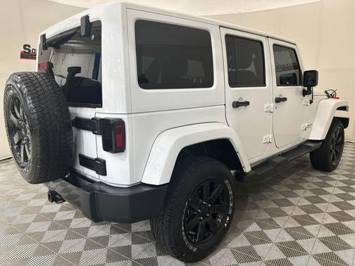 2014 Jeep Wrangler Unlimited Altitude