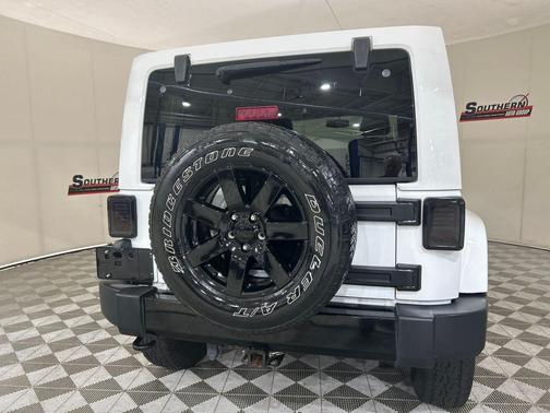 2014 Jeep Wrangler Unlimited Altitude