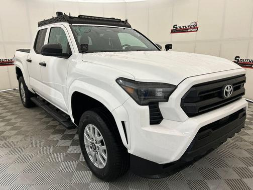2024 Toyota Tacoma SR