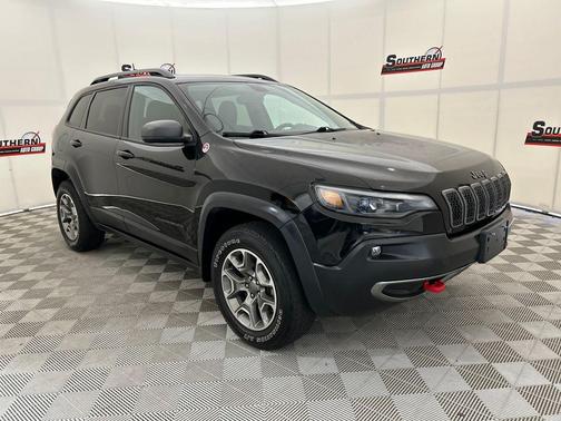 2020 Jeep Cherokee Trailhawk