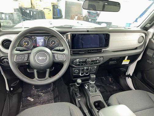 2024 Jeep Gladiator Sport S