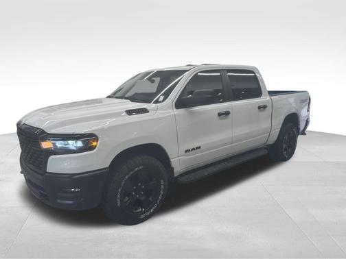 2026 RAM 1500 Warlock Crew Cab 4x4 5'7' Box