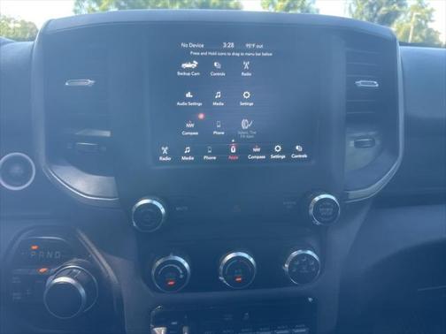 2021 RAM 2500 Tradesman Crew Cab 4x4 6'4' Box