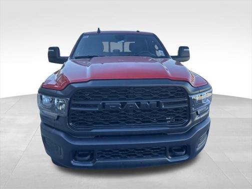 2024 RAM 2500 Tradesman Crew Cab 4x4 8' Box