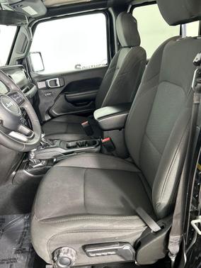 2023 Jeep Gladiator Sport S