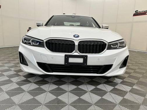 2024 BMW 330e Base