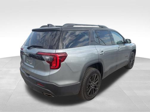 2023 GMC Acadia FWD SLT