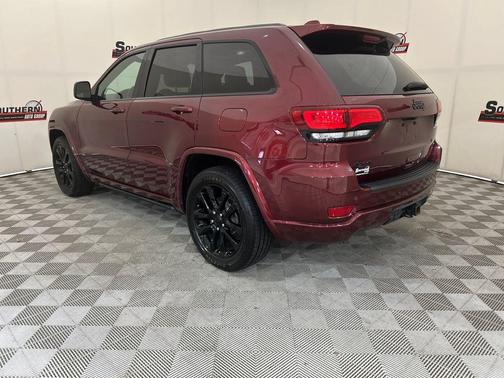 2020 Jeep Grand Cherokee Altitude
