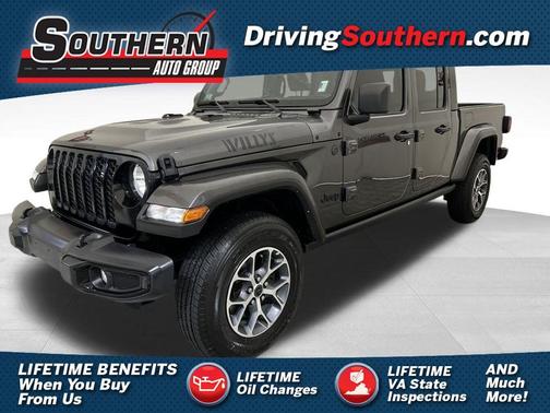 2022 Jeep Gladiator Sport