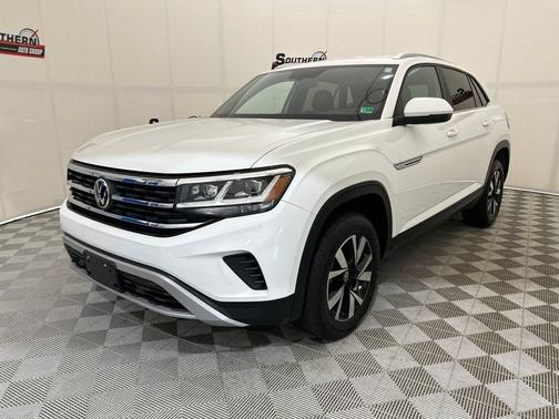 2023 Volkswagen Atlas Cross Sport 2.0T SE