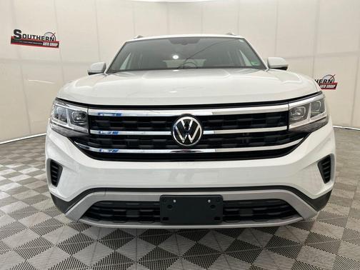 2023 Volkswagen Atlas Cross Sport 2.0T SE