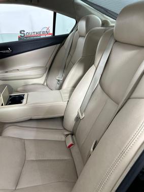 2014 Nissan Maxima SV