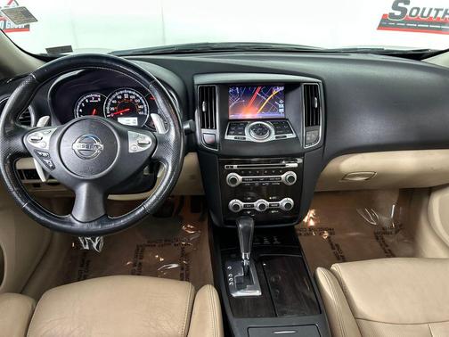 2014 Nissan Maxima SV