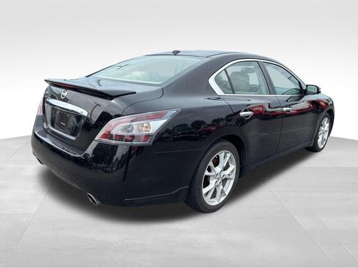 2014 Nissan Maxima SV