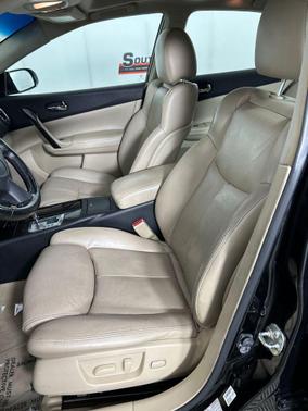 2014 Nissan Maxima SV