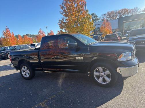 2024 RAM 1500 Classic SLT