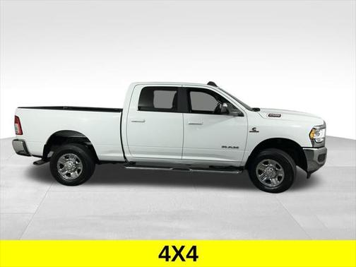 2021 RAM 2500 Big Horn Crew Cab 4x4 6'4' Box