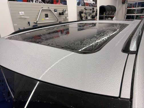 2022 Jeep Wagoneer Series II 4x2