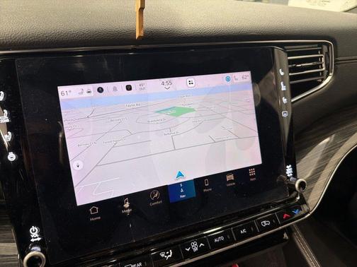 2022 Jeep Wagoneer Series II 4x2