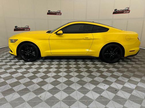 2016 Ford Mustang EcoBoost Premium