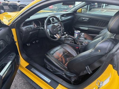 2016 Ford Mustang EcoBoost Premium