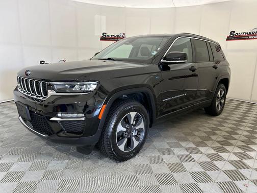 2024 Jeep Grand Cherokee 4xe Base
