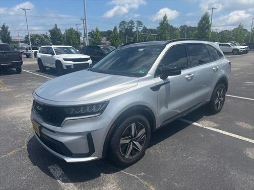 2022 Kia Sorento S