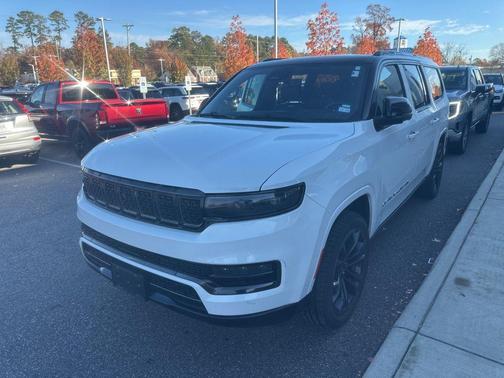 2024 Jeep Grand Wagoneer L Series II 4x4