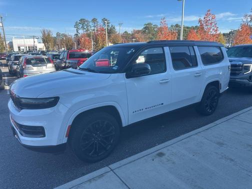 2024 Jeep Grand Wagoneer L Series II 4x4