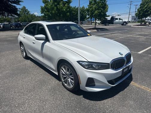 2024 BMW 330 i xDrive
