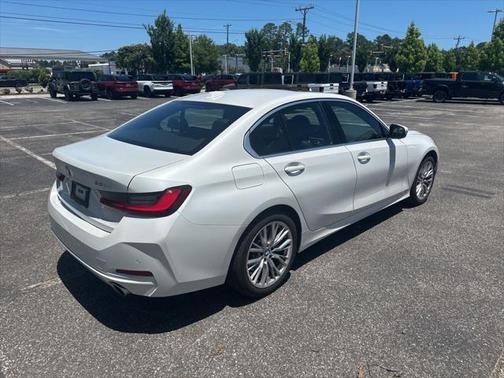 2024 BMW 330 i xDrive