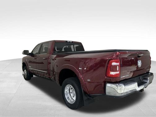 2020 RAM 3500 Limited Crew Cab 4x4 8' Box