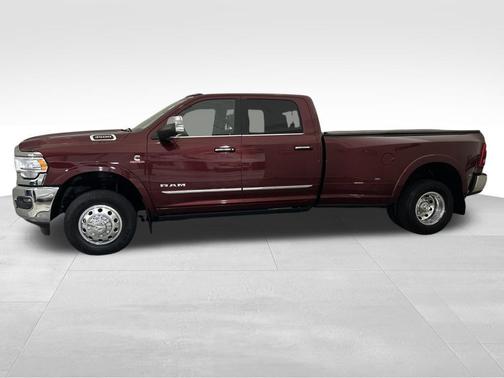 2020 RAM 3500 Limited Crew Cab 4x4 8' Box