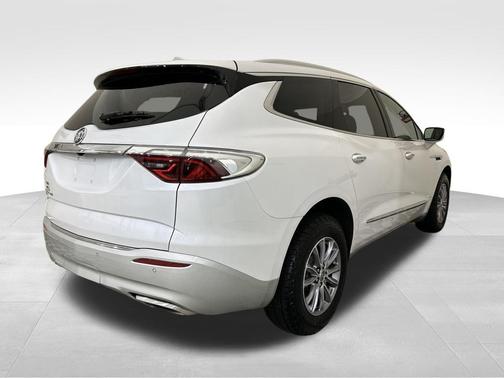 2023 Buick Enclave Essence AWD