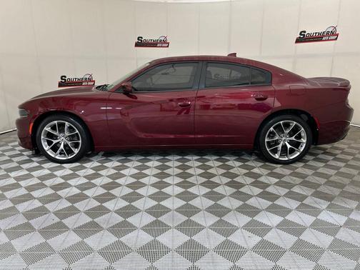 2020 Dodge Charger SXT Plus