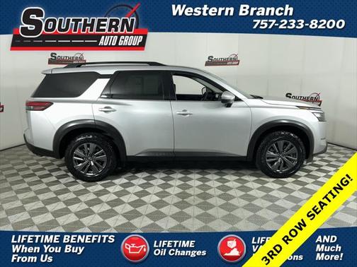 2023 Nissan Pathfinder SV FWD
