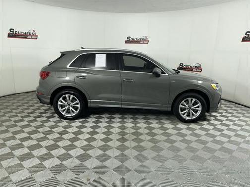 2022 Audi Q3 45 S line Premium Plus