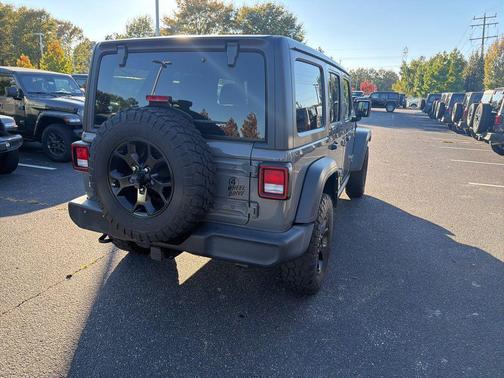 2022 Jeep Wrangler Unlimited Sport