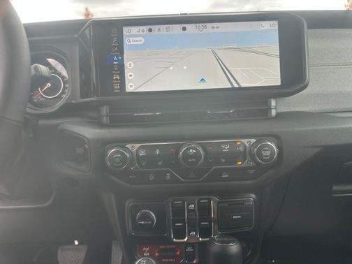 2025 Jeep Gladiator Willys