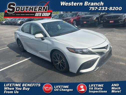 2023 Toyota Camry SE