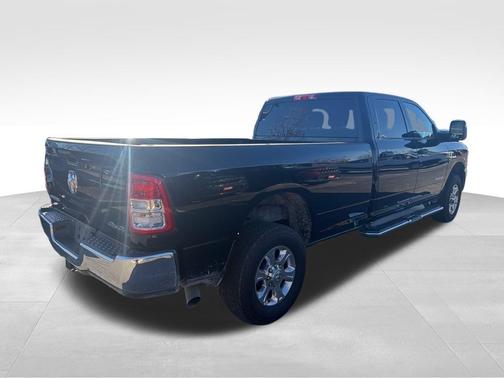 2024 RAM 2500 Big Horn Crew Cab 4x4 8' Box