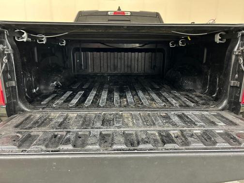 Diamond Black Crystal Pearlcoat 2020 RAM 1500 Big Horn/Lone Star