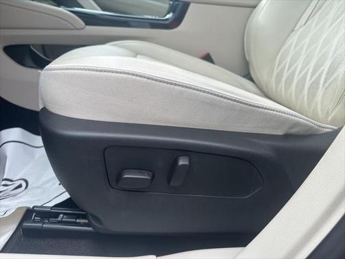 2022 Buick Envision FWD Avenir